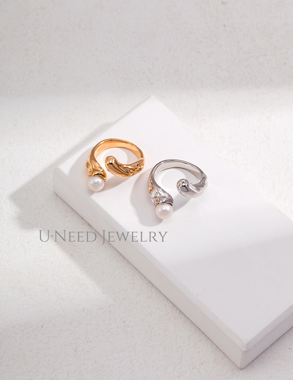 Seine · Fluid Wave Pearl Open Ring